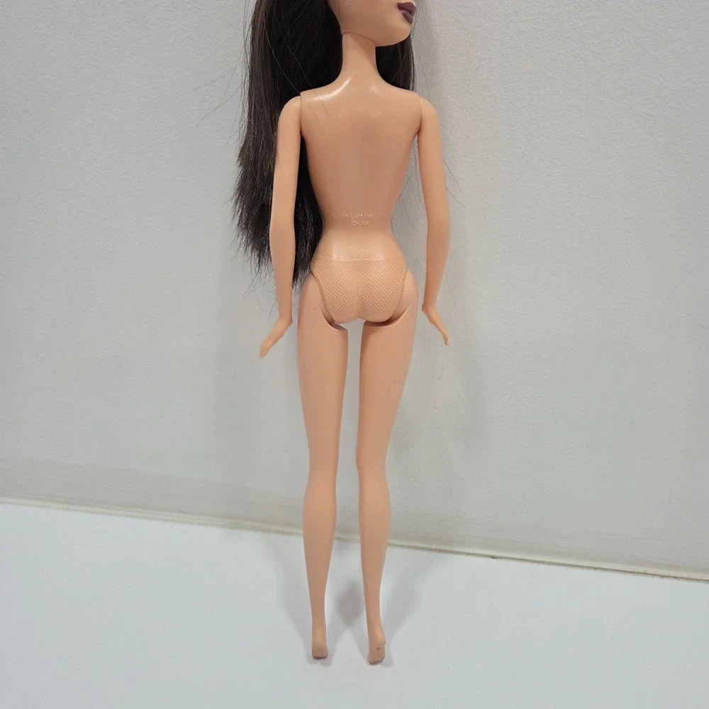 Barbie My Scene Hanging Out Nolee Doll B9879 Mattel 2003 Nude Doll Only